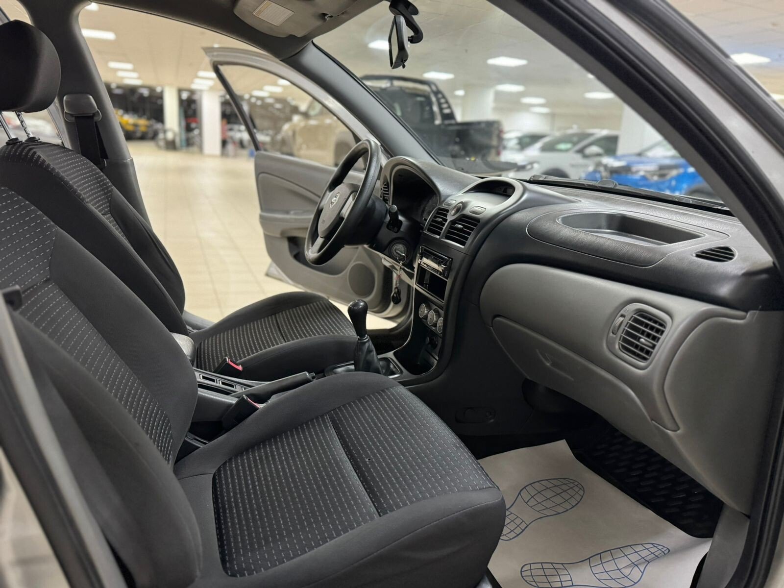 Nissan Almera Classic