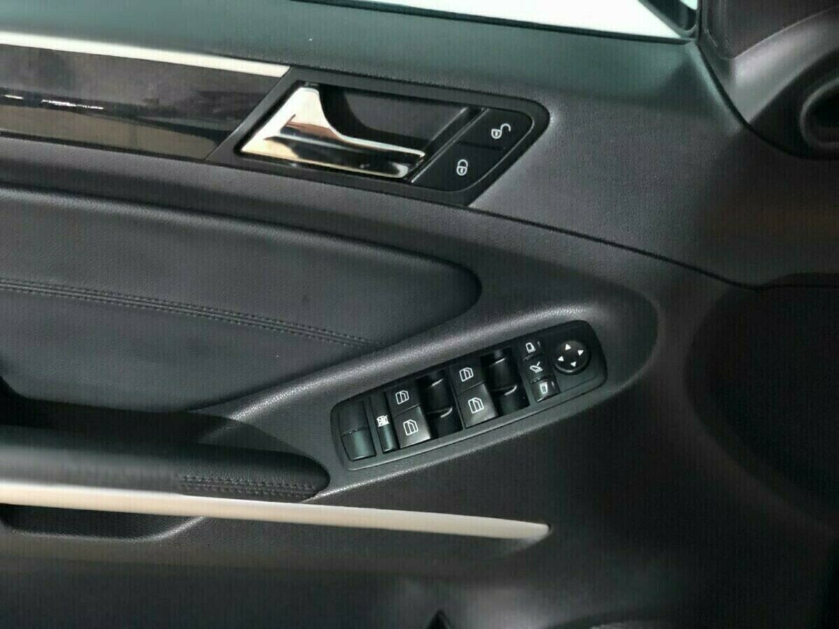 Mercedes-Benz M-Класс