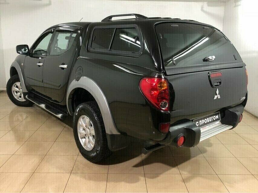 Mitsubishi L200
