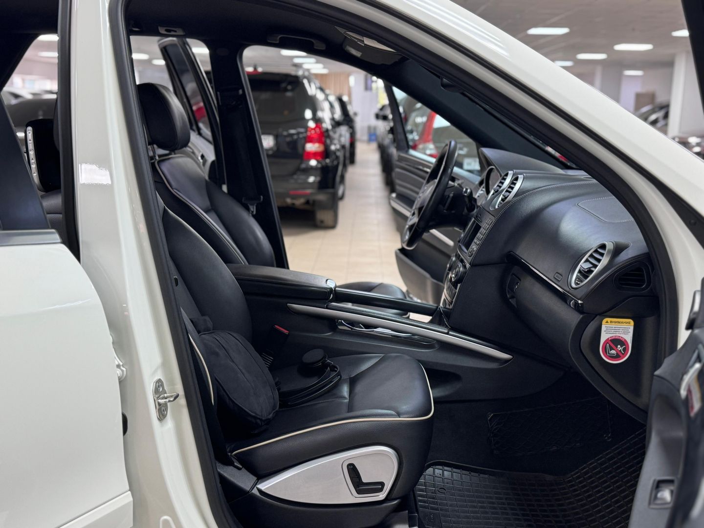 Mercedes-Benz M-Класс