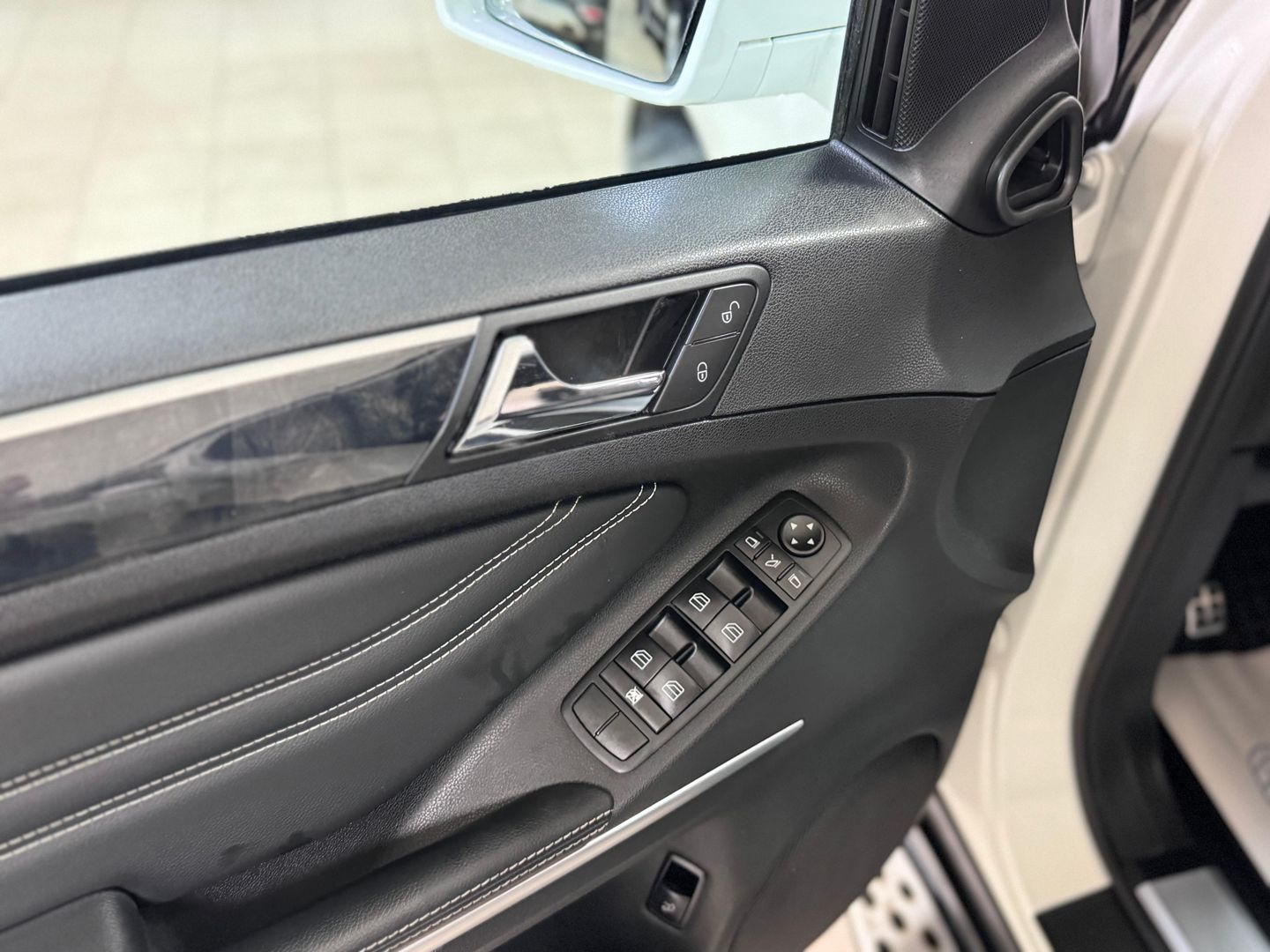 Mercedes-Benz M-Класс