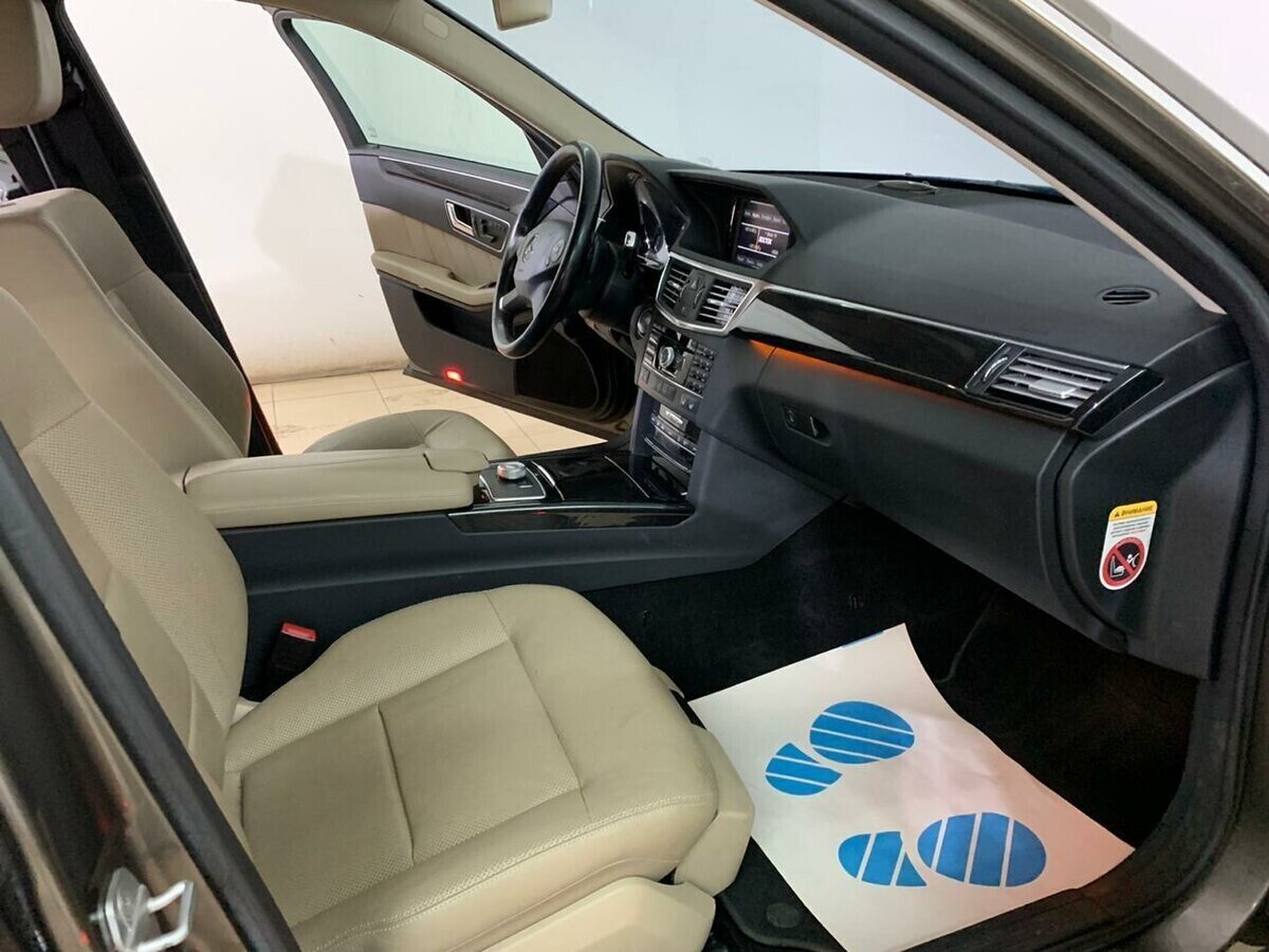 Mercedes-Benz E-Класс