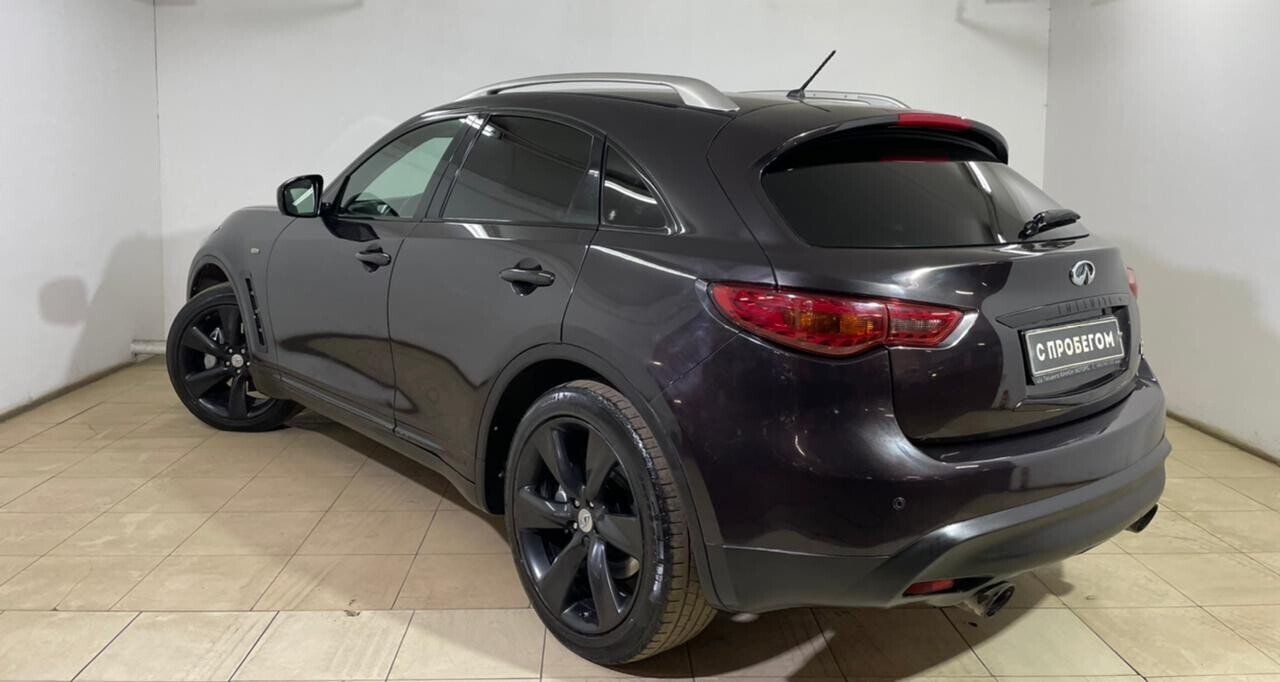 Infiniti FX