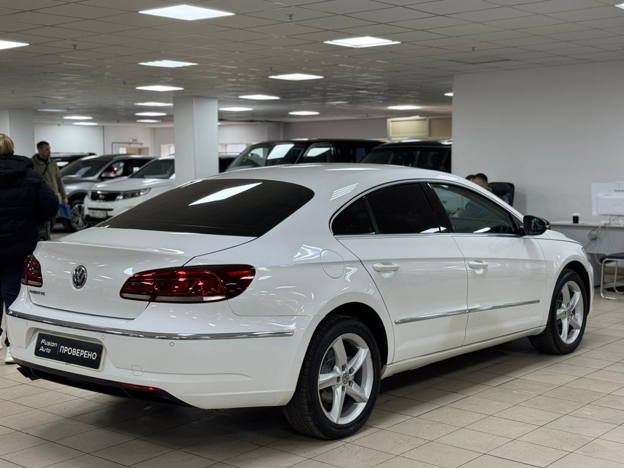 Volkswagen Passat CC