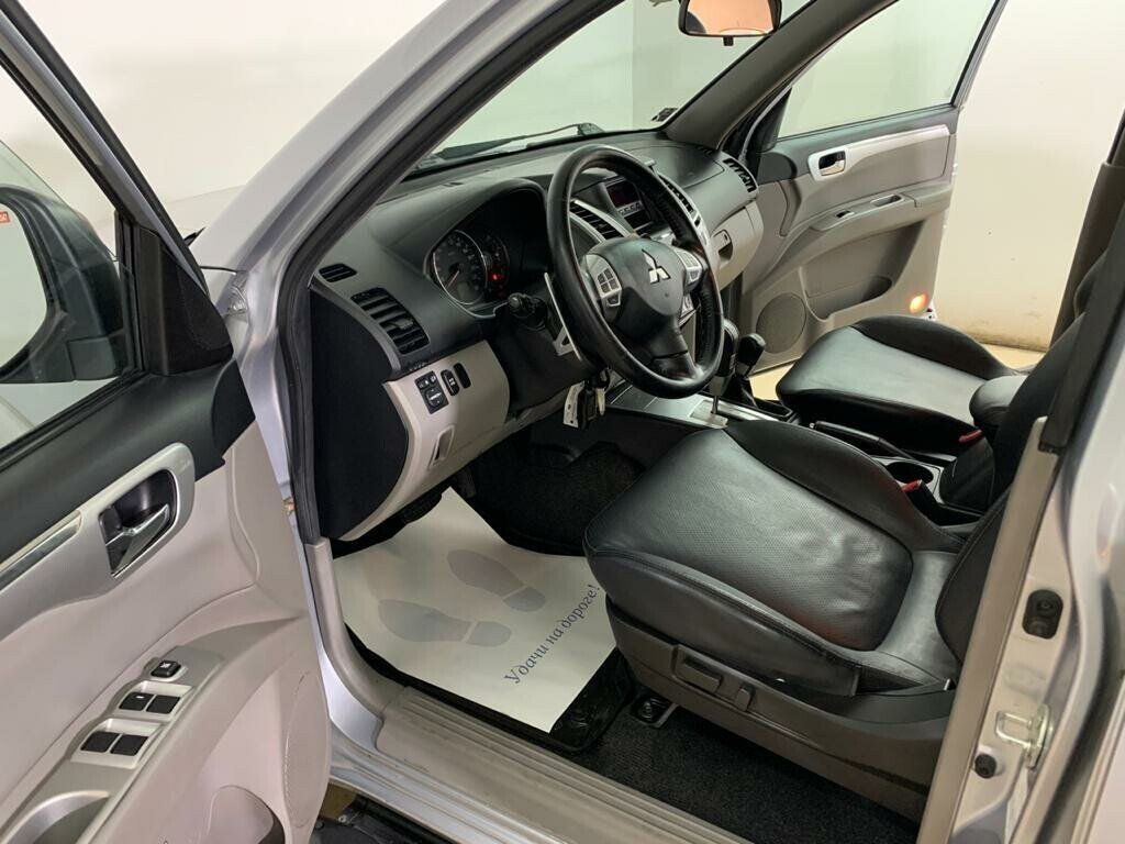 Mitsubishi Pajero Sport