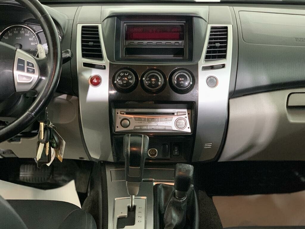 Mitsubishi Pajero Sport