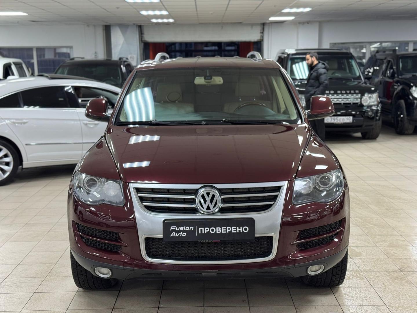 Volkswagen Touareg