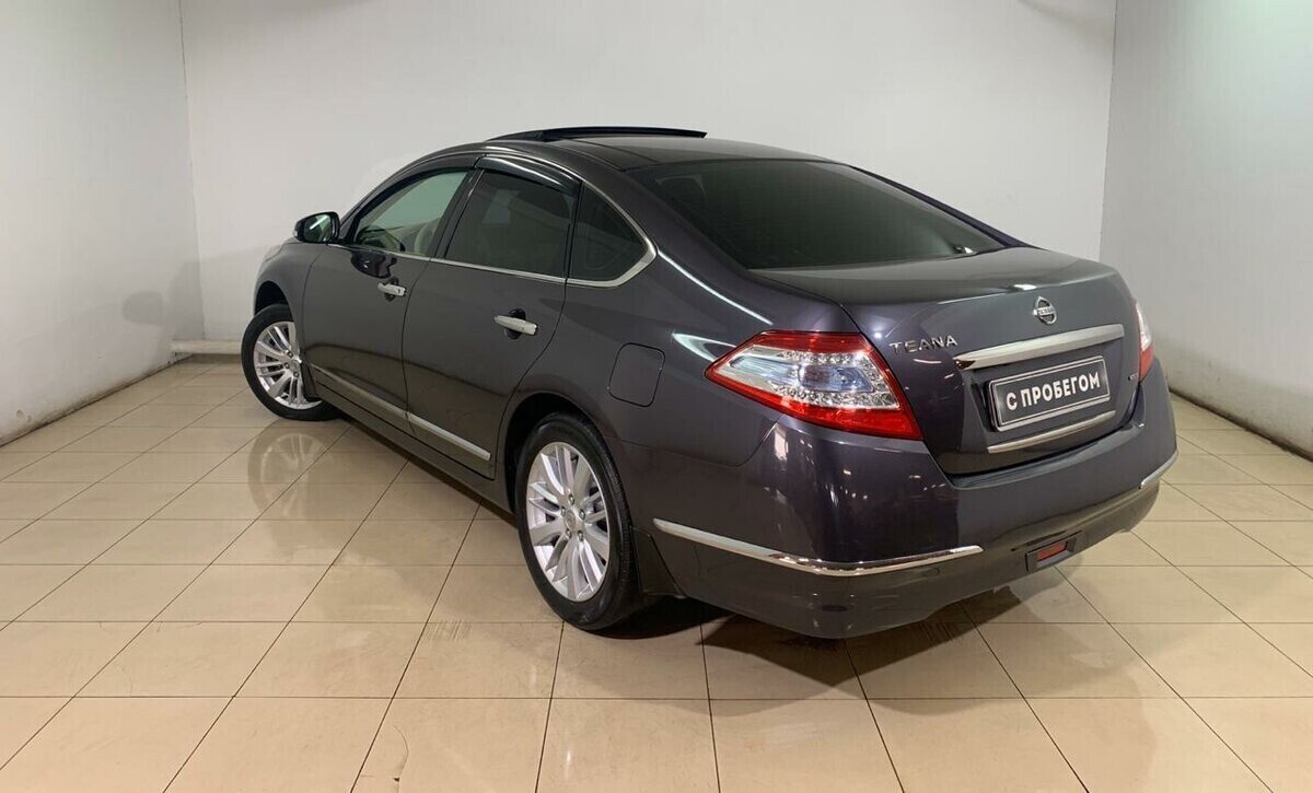 Nissan Teana