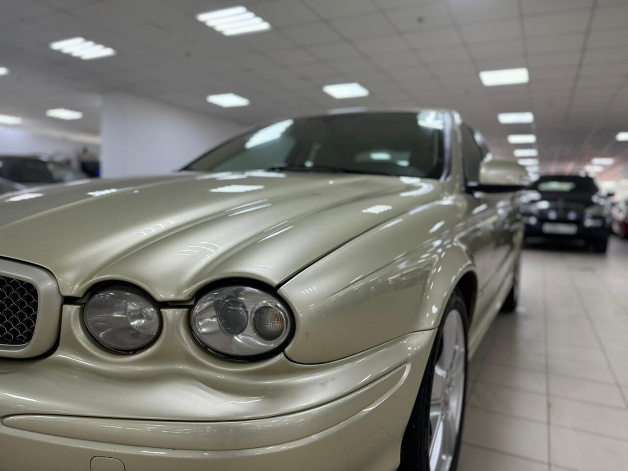 Jaguar X-Type