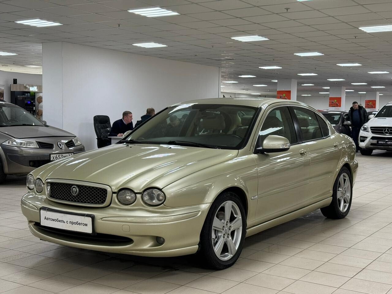 Jaguar X-Type