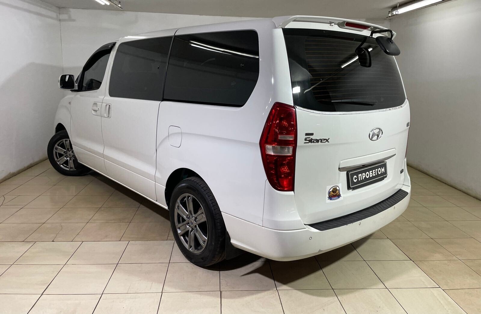 Hyundai Grand Starex