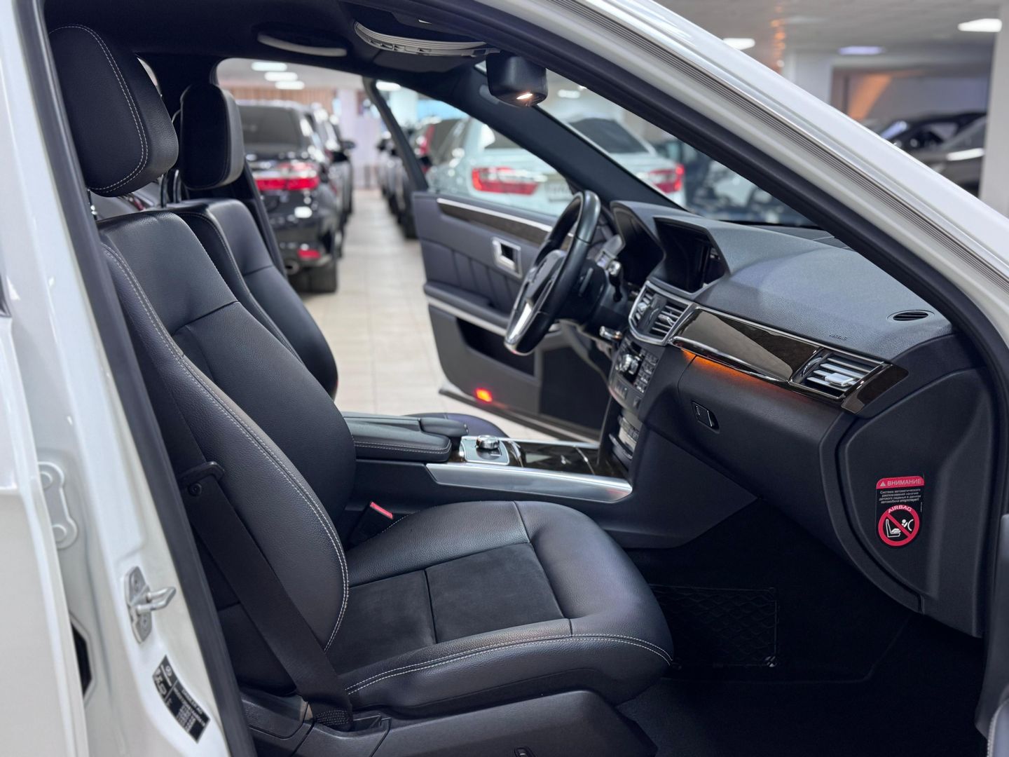 Mercedes-Benz E-Класс