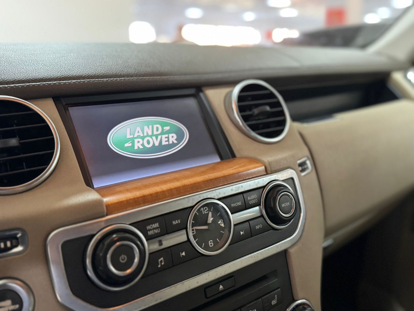 Land Rover Discovery