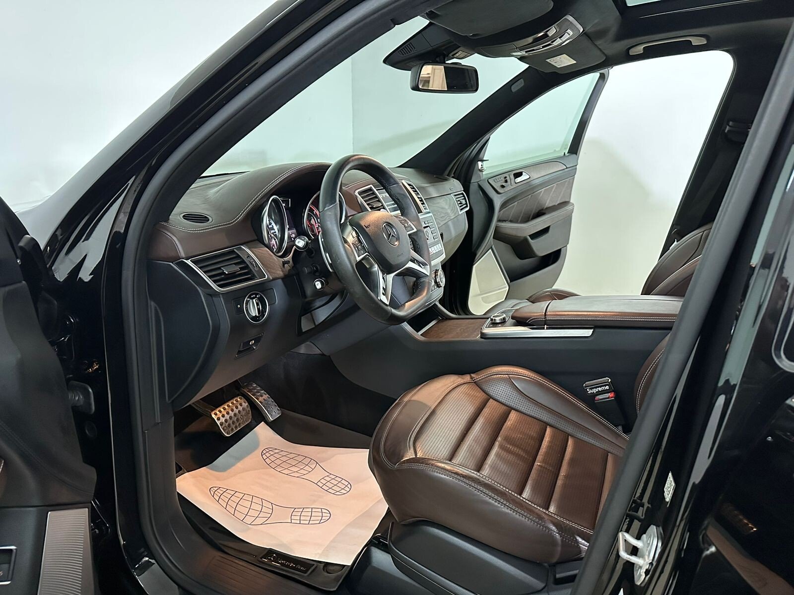 Mercedes-Benz M-Класс AMG