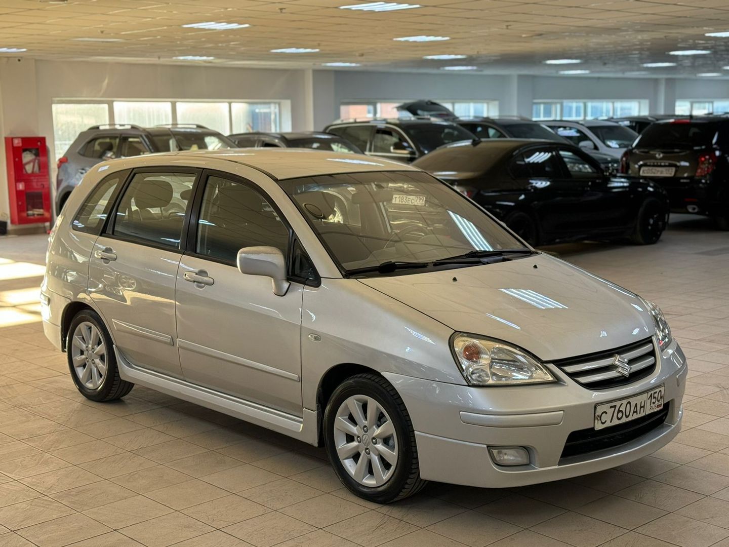 Suzuki Liana