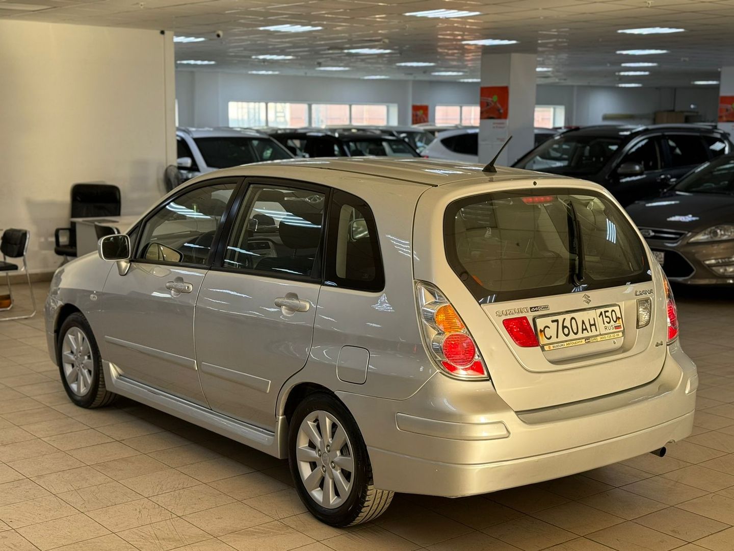 Suzuki Liana