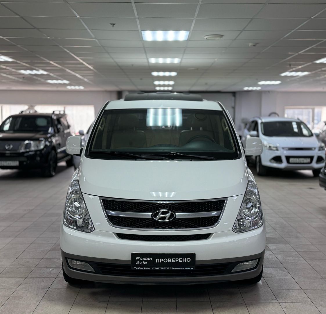 Hyundai Grand Starex