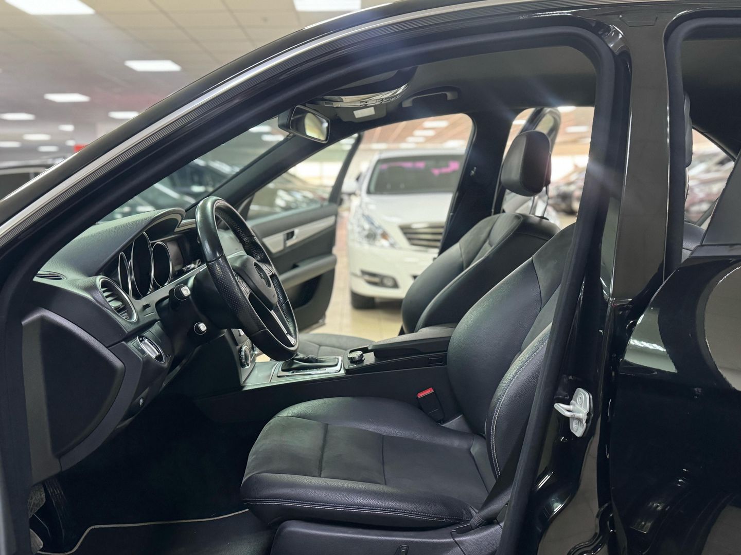 Mercedes-Benz C-Класс