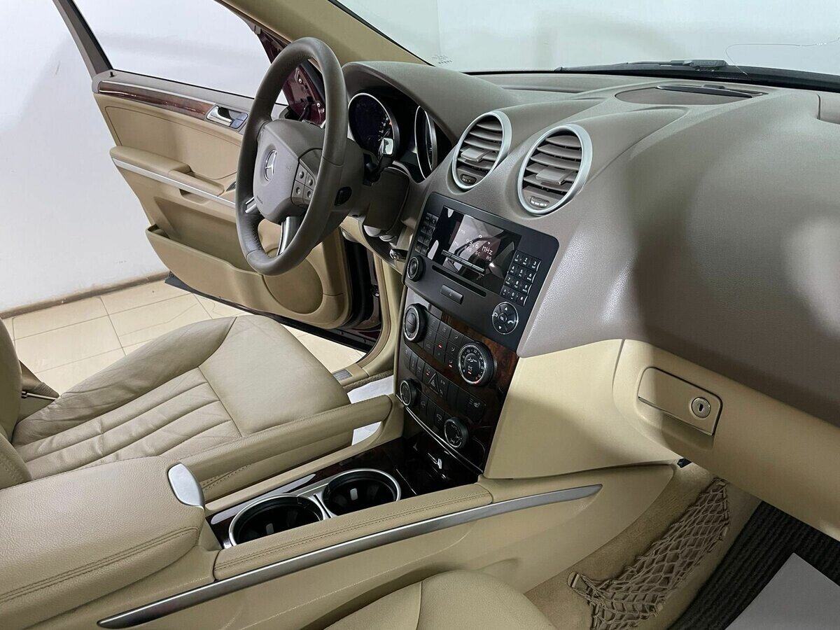 Mercedes-Benz M-Класс