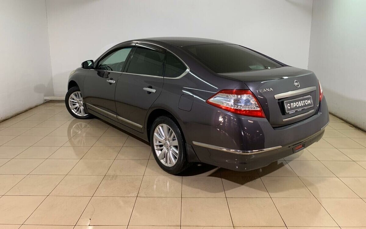 Nissan Teana