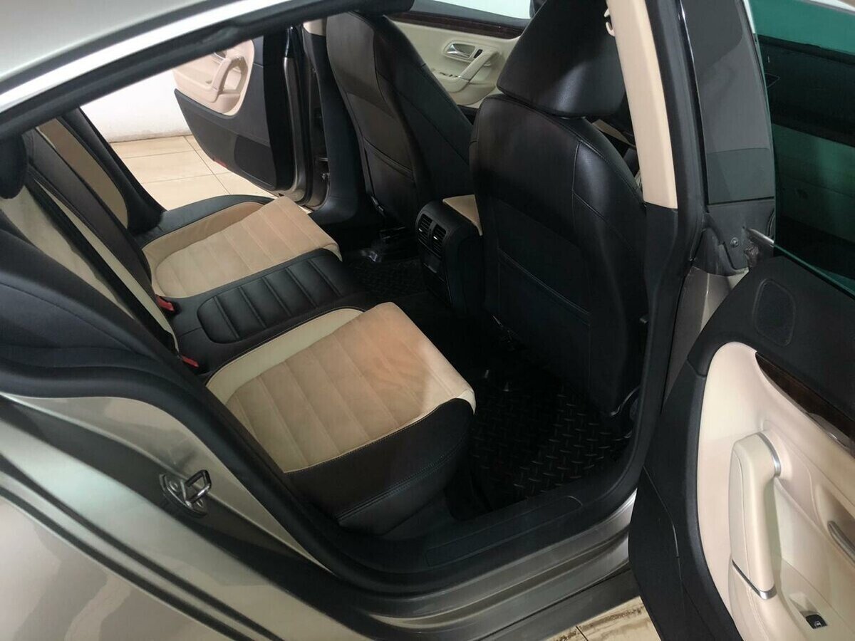 Volkswagen Passat CC