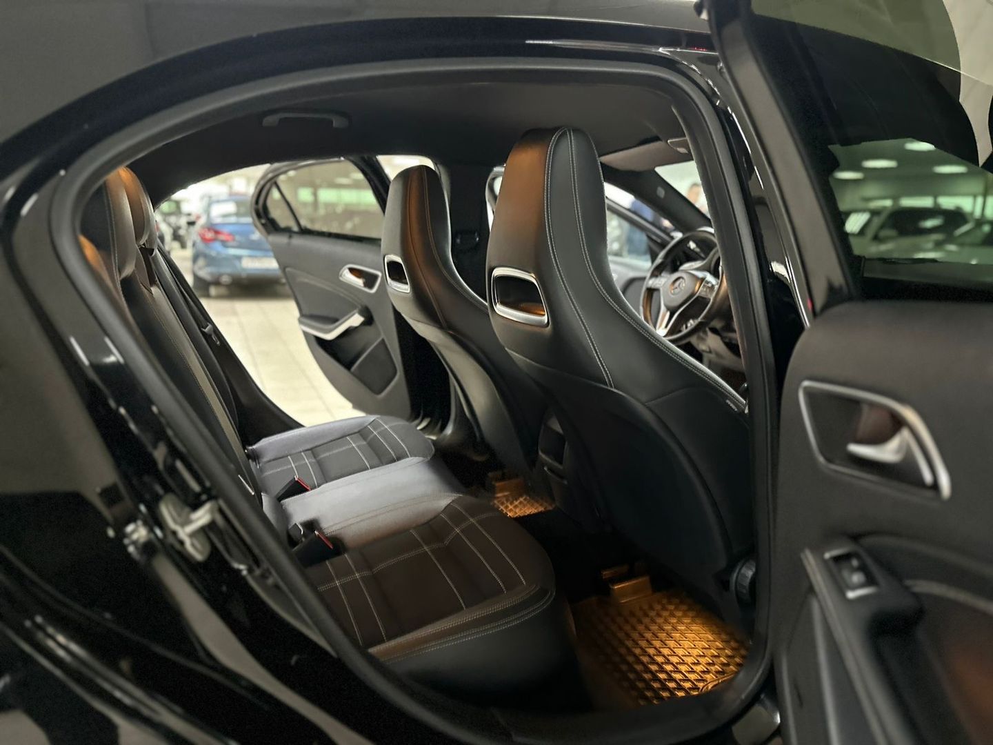 Mercedes-Benz A-Класс