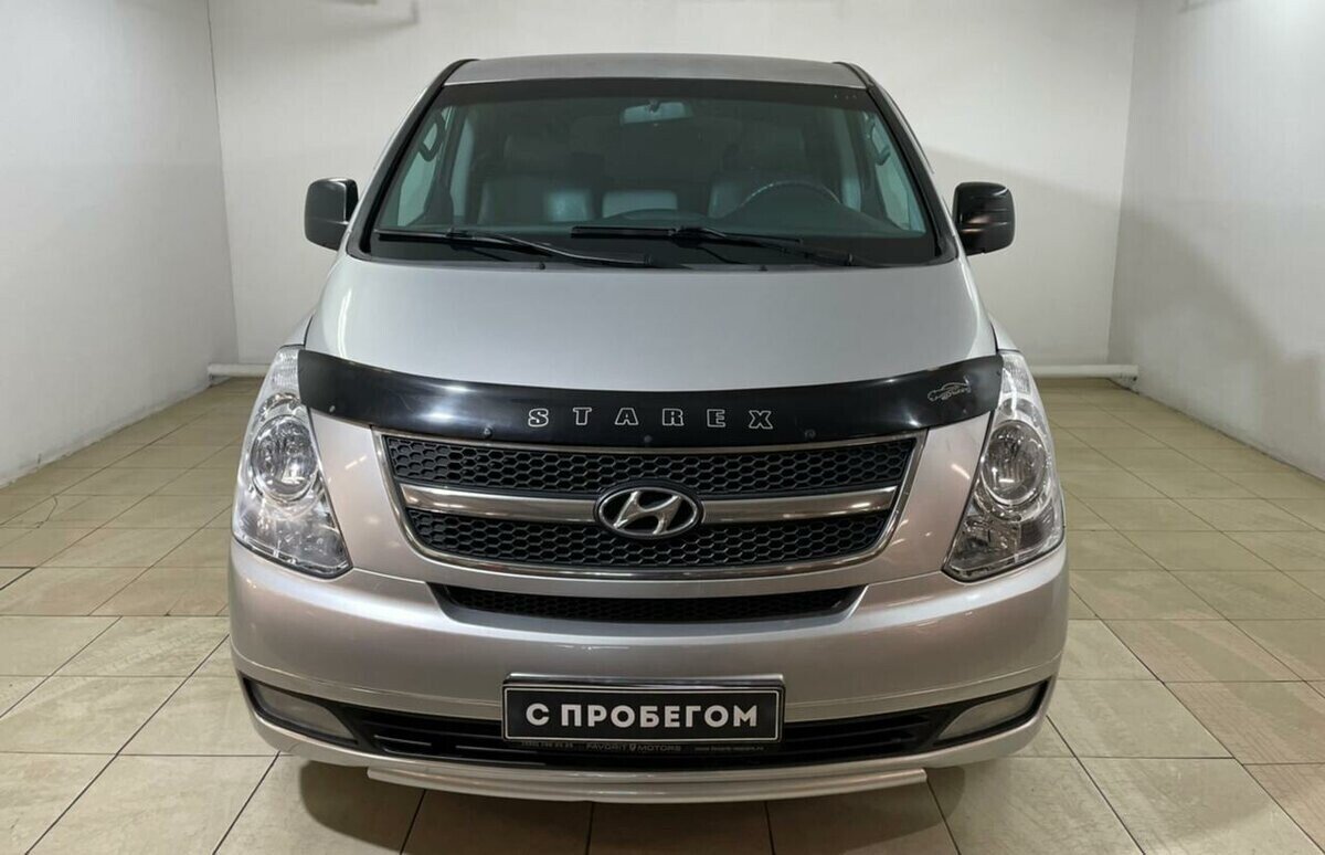 Hyundai Grand Starex