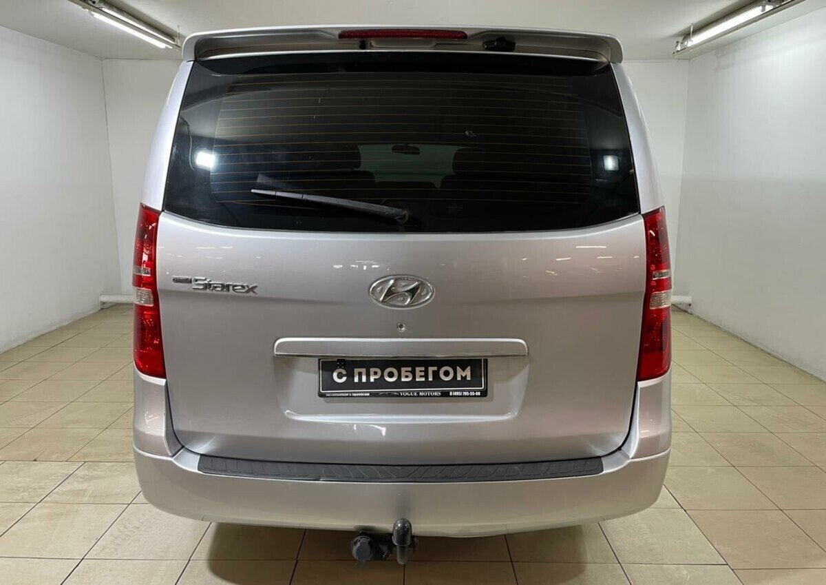 Hyundai Grand Starex