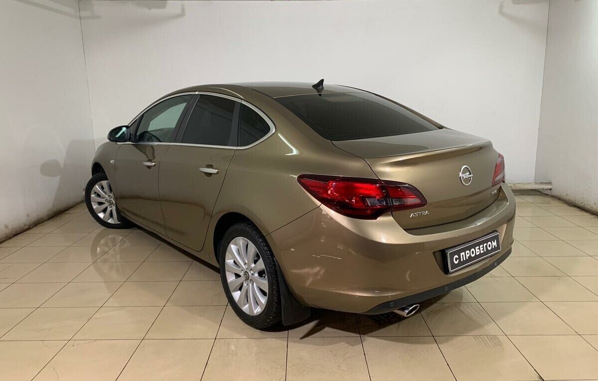 Opel Astra
