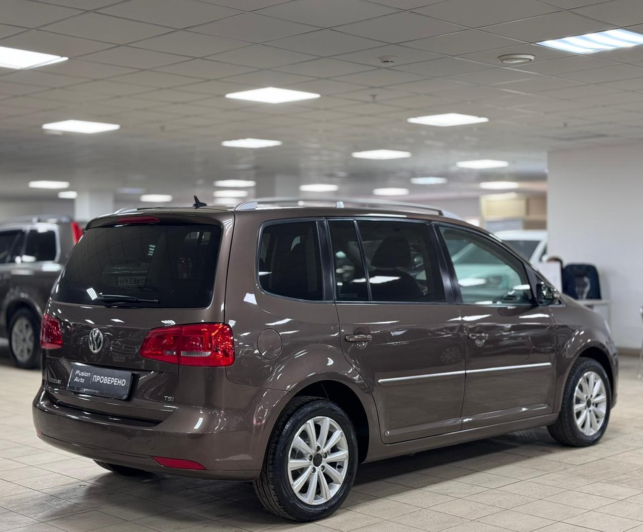Volkswagen Touran