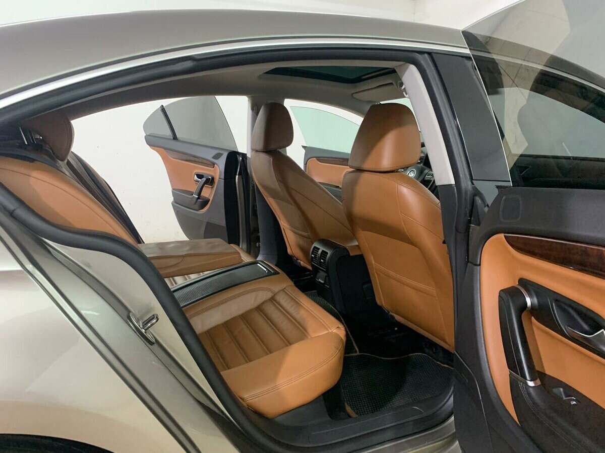 Volkswagen Passat CC