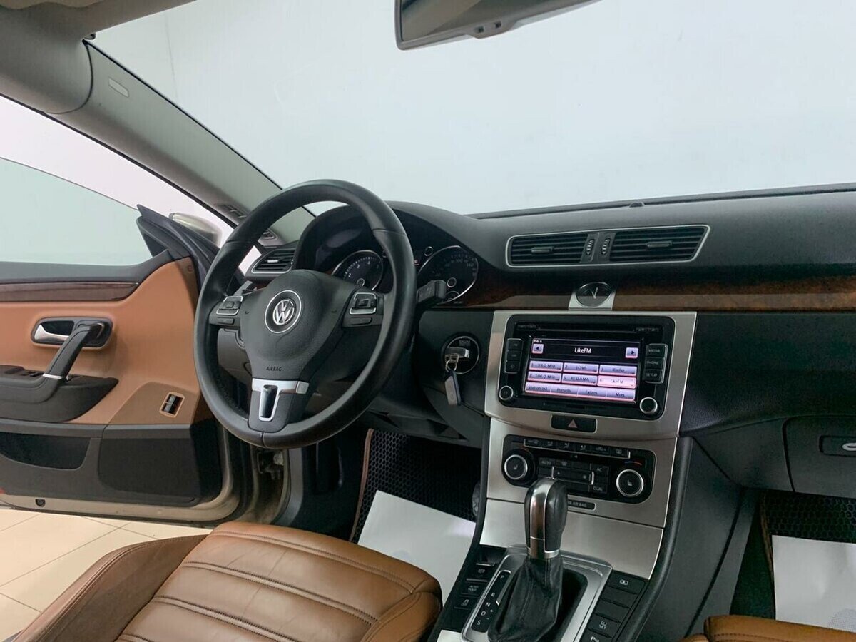 Volkswagen Passat CC