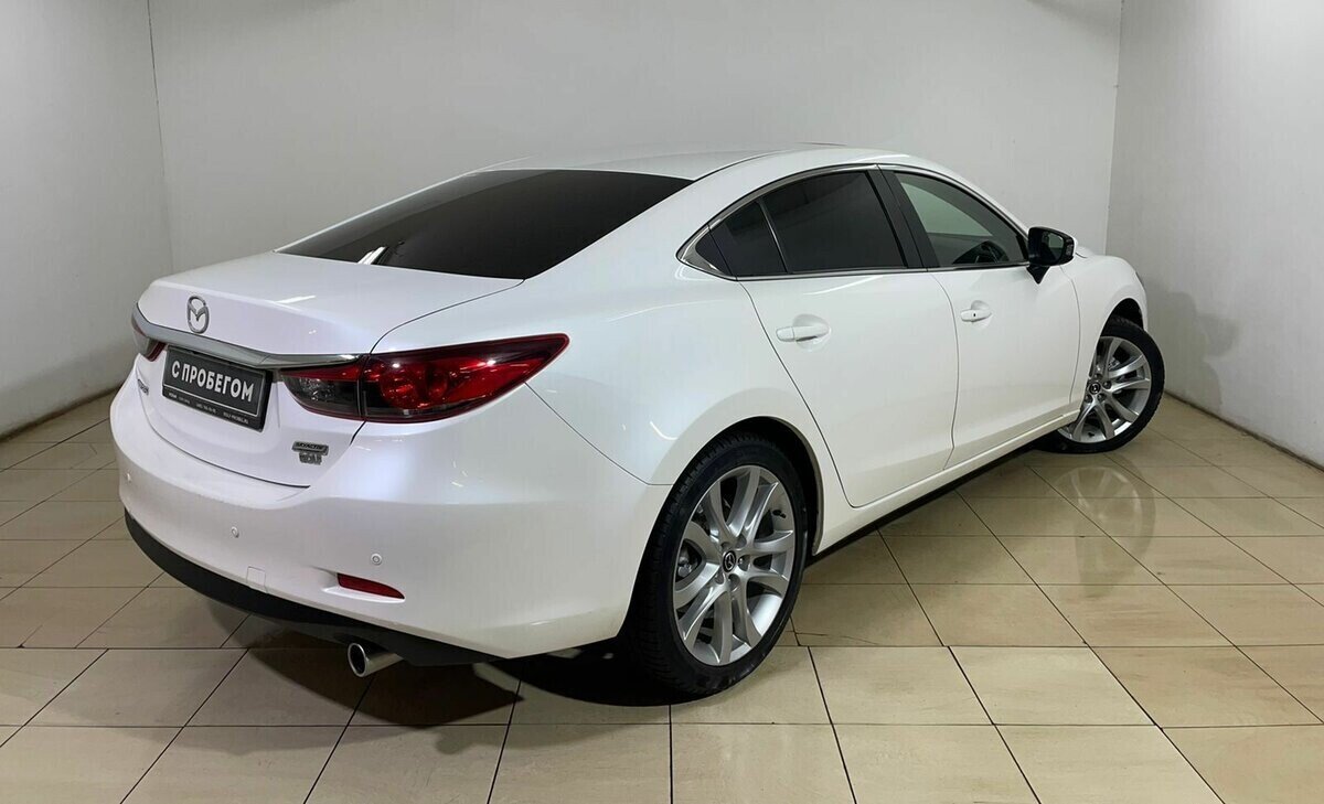 Mazda 6