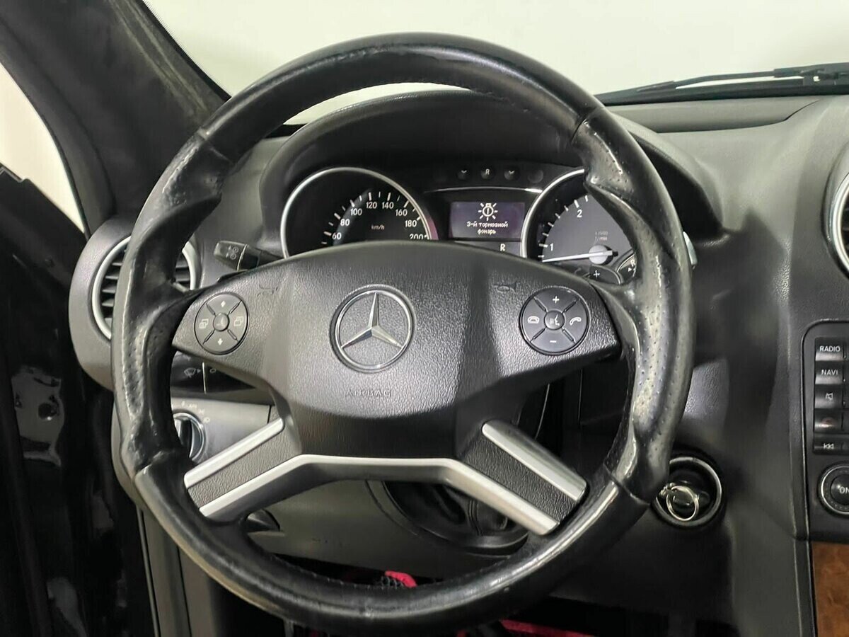 Mercedes-Benz M-Класс