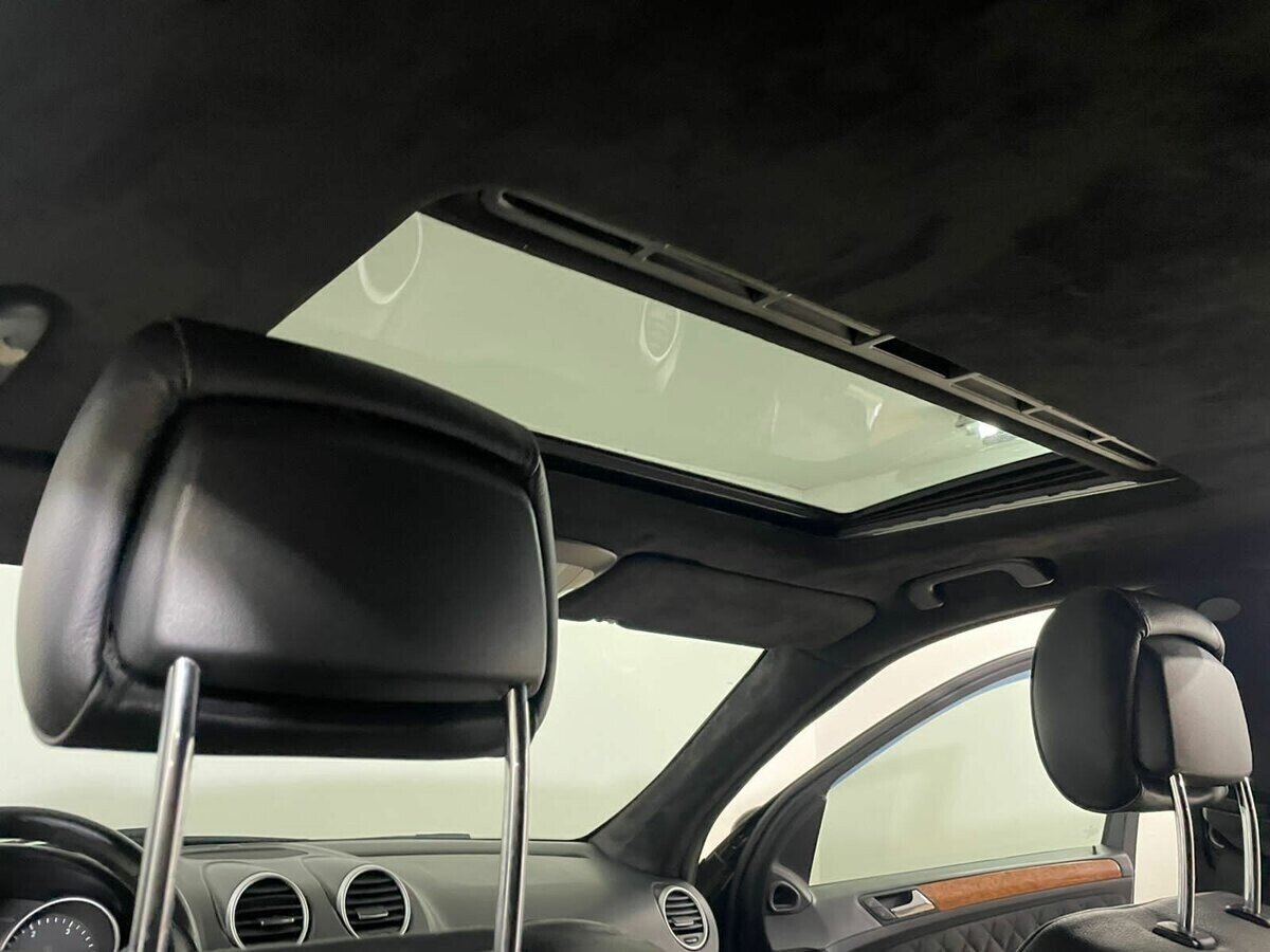 Mercedes-Benz M-Класс