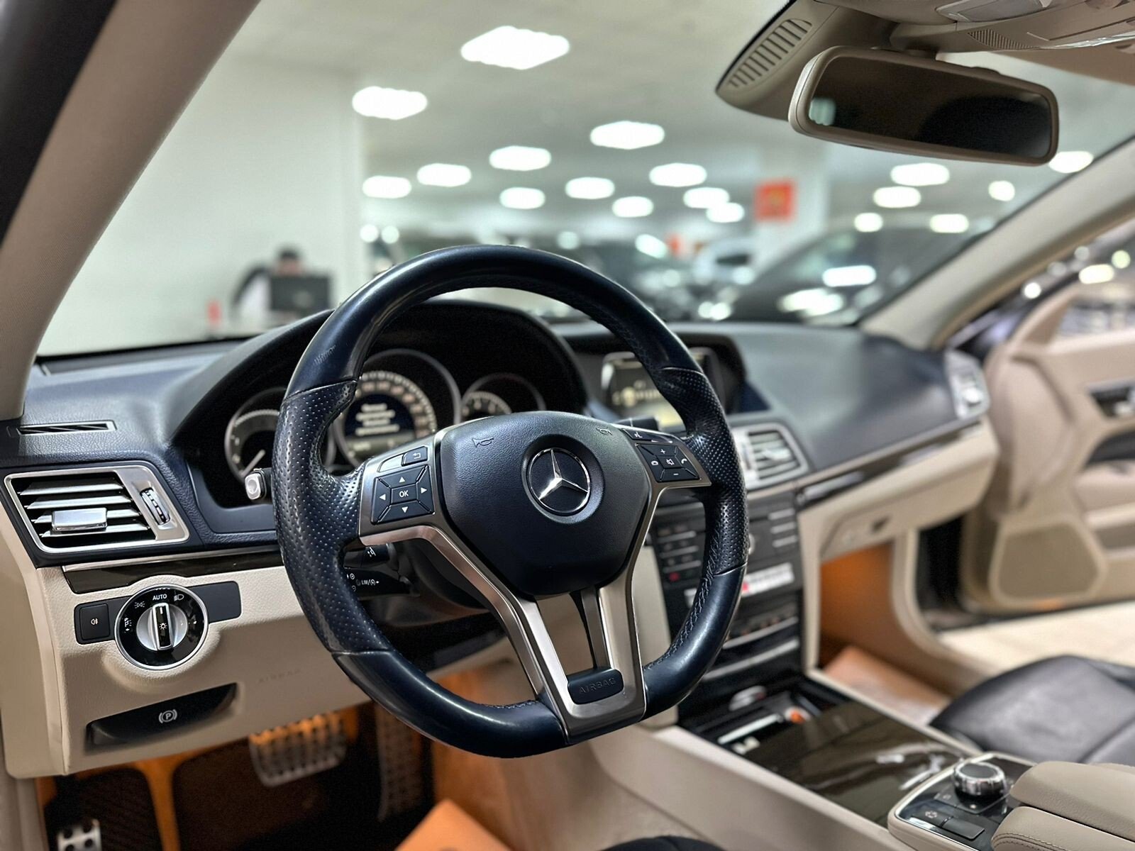 Mercedes-Benz E-Класс