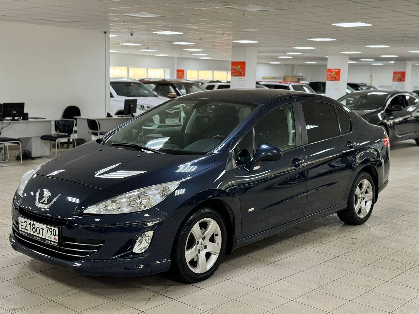Peugeot 408