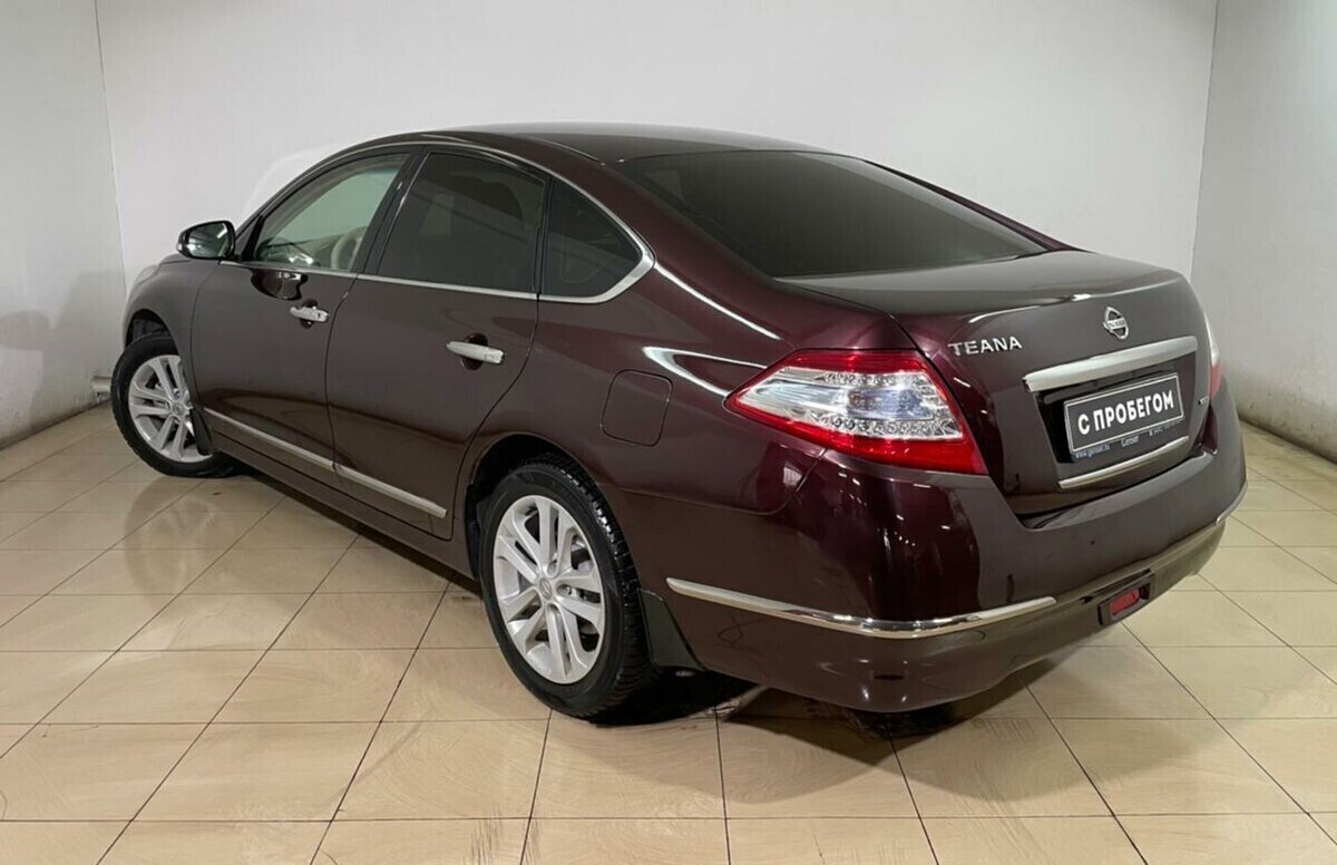 Nissan Teana