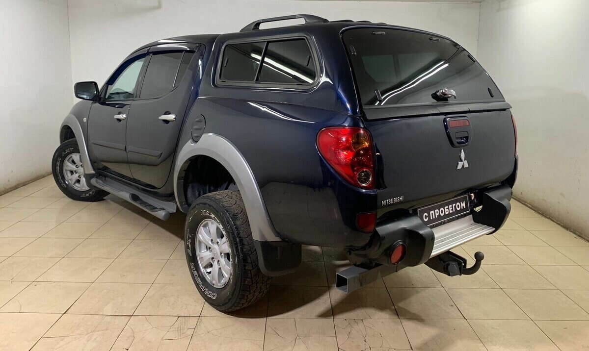 Mitsubishi L200