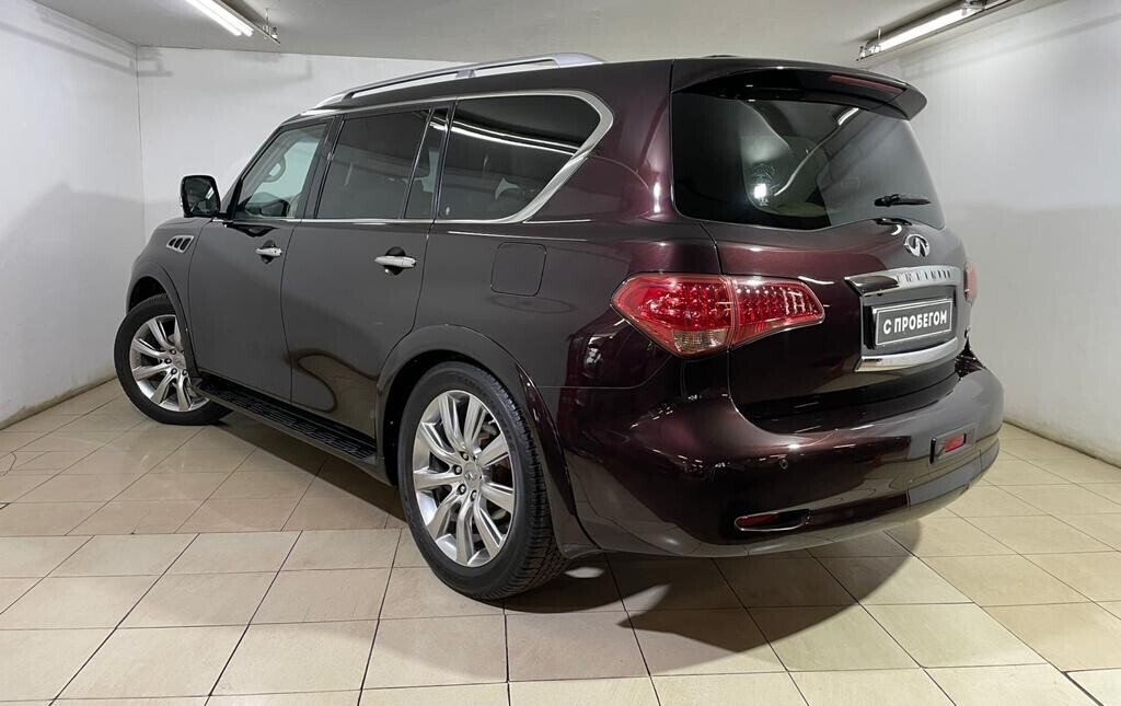 Infiniti QX56