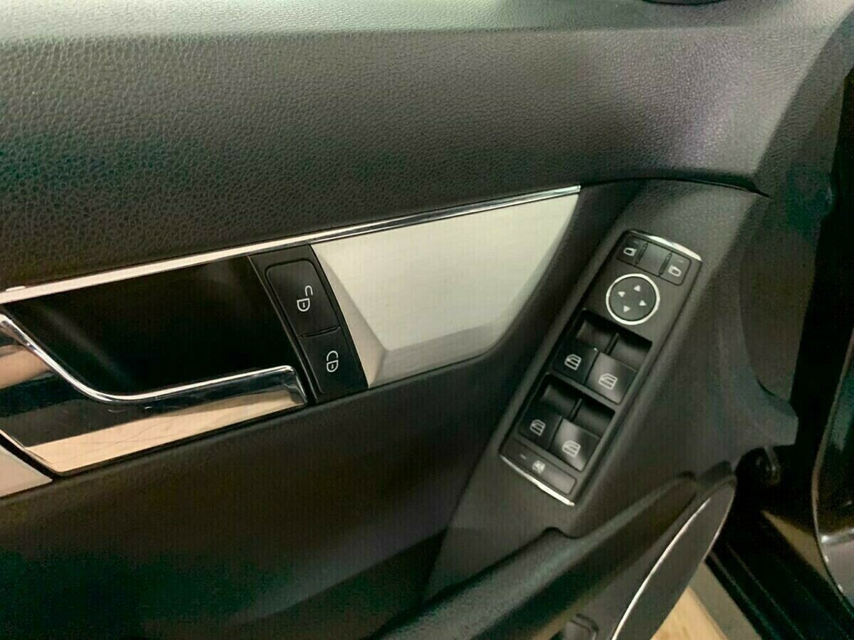 Mercedes-Benz C-Класс