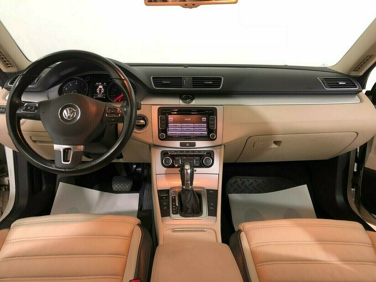Volkswagen Passat CC