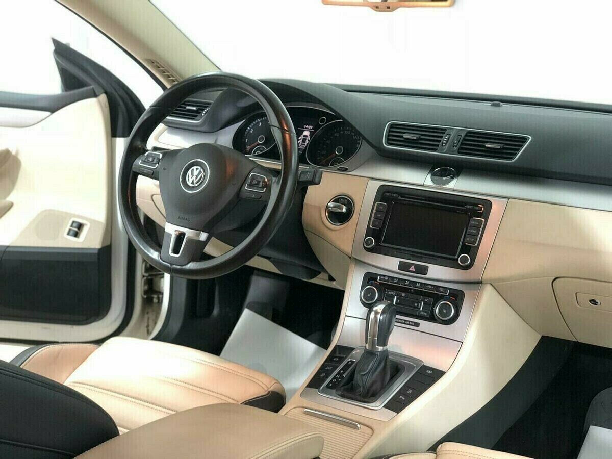 Volkswagen Passat CC