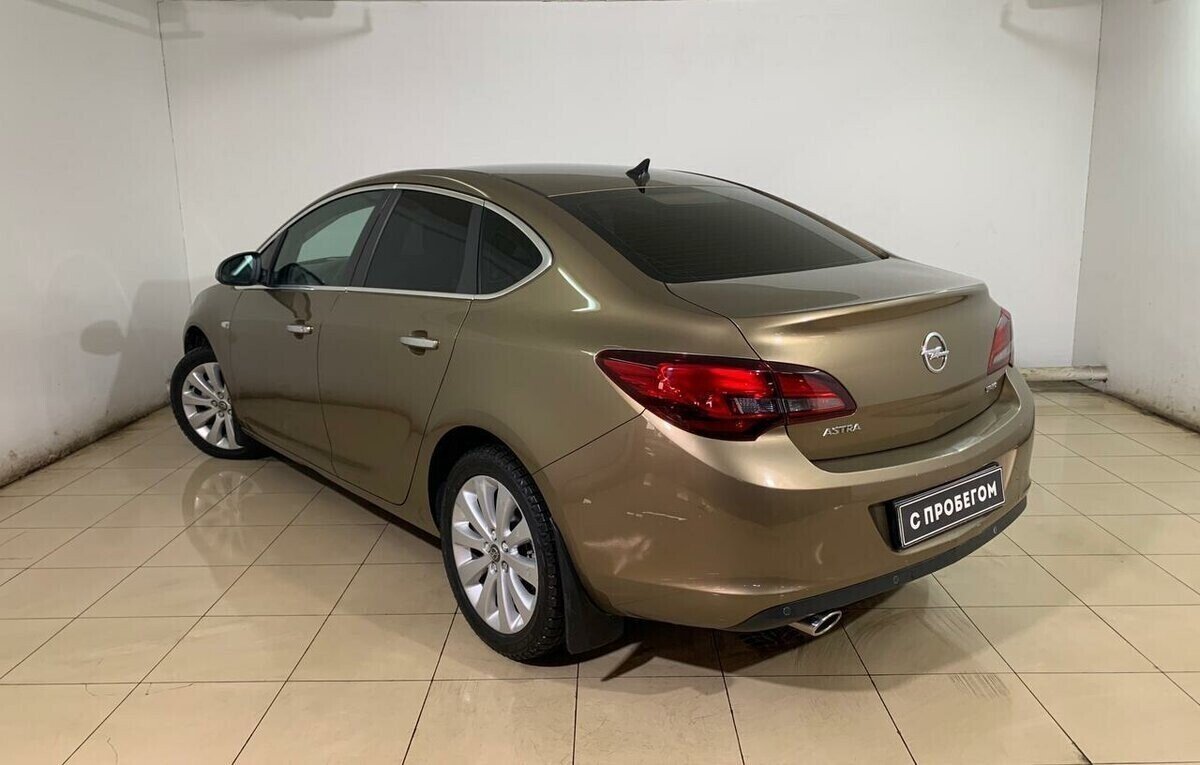 Opel Astra