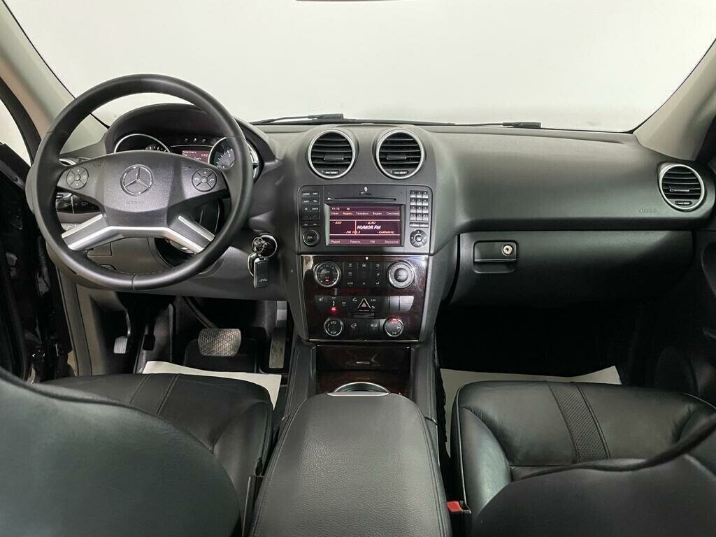 Mercedes-Benz M-Класс