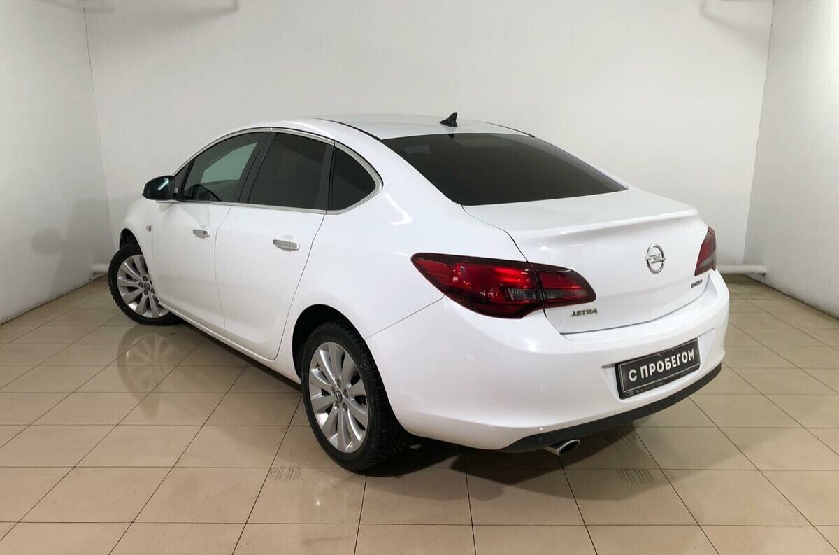 Opel Astra