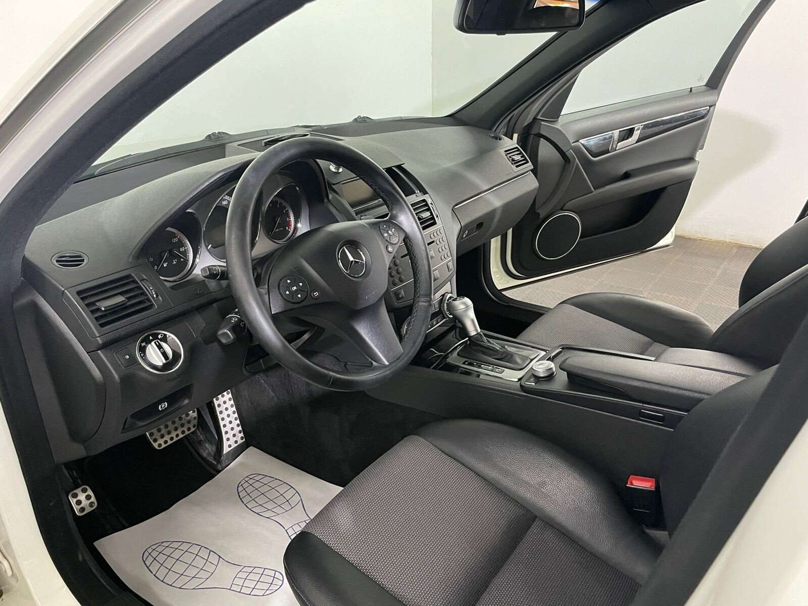 Mercedes-Benz C-Класс