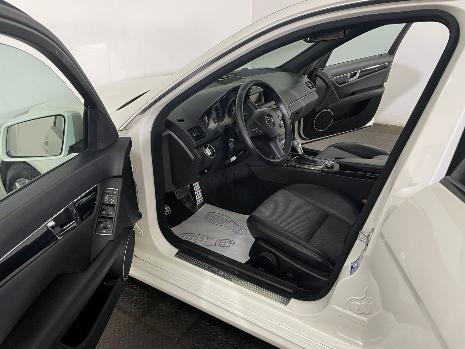 Mercedes-Benz C-Класс