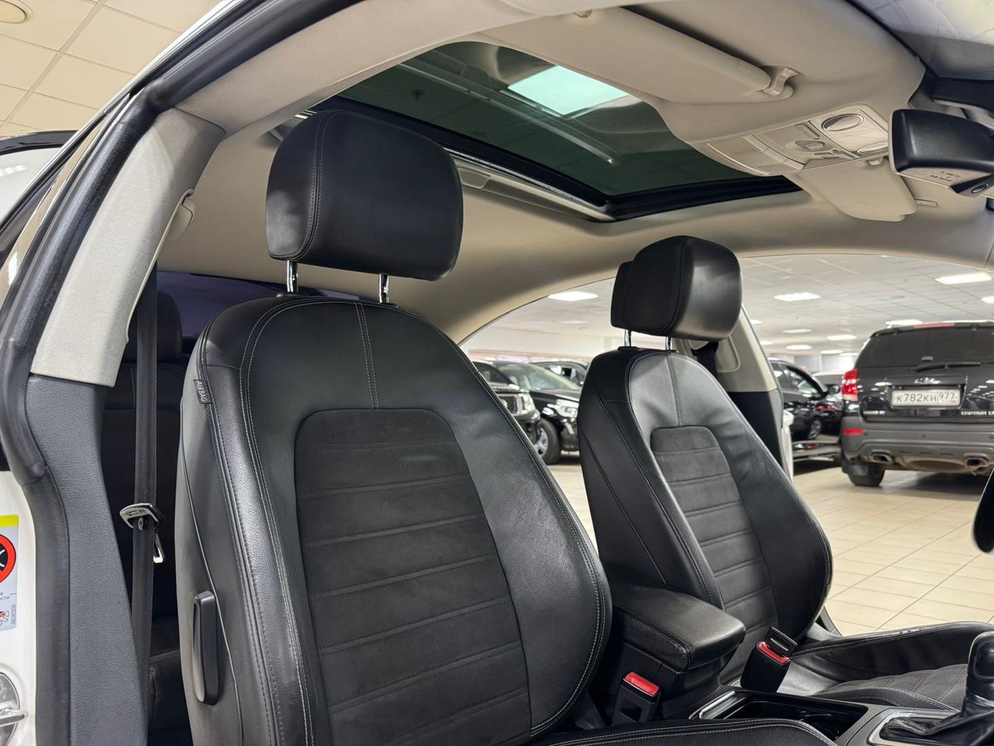 Volkswagen Passat CC